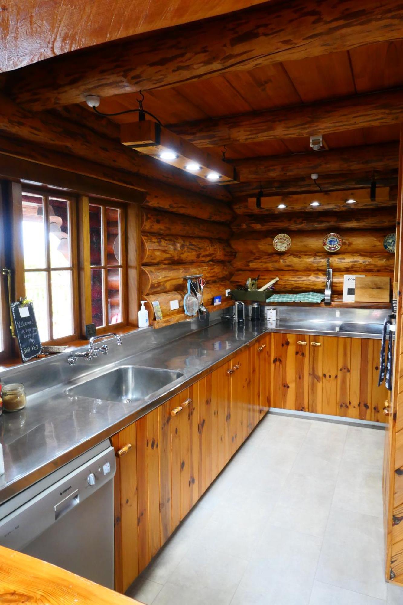 Ruapehu Log Lodge Raetihi Exterior photo