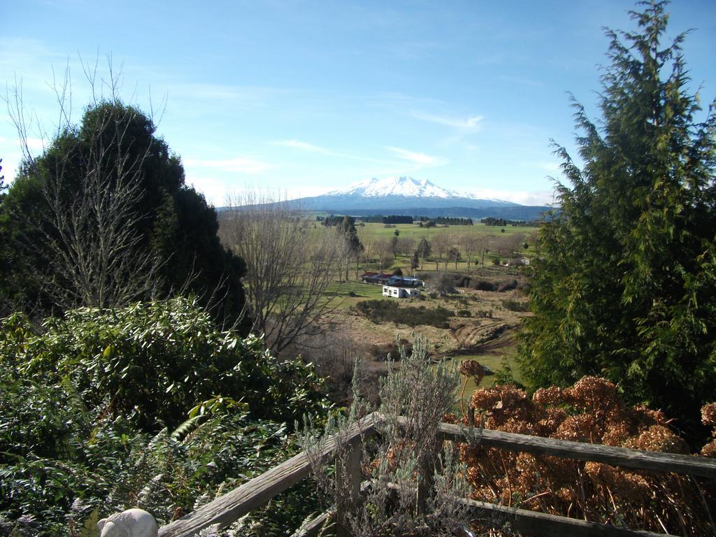 Ruapehu Log Lodge Raetihi Exterior photo